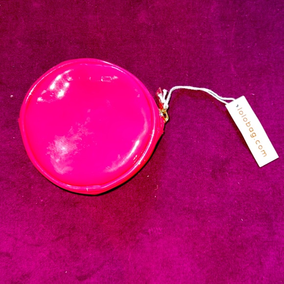 NEW Lolo Bags Patent Hot Pink Coin Purse Circular Case with Zipper - Picture 2 of 3